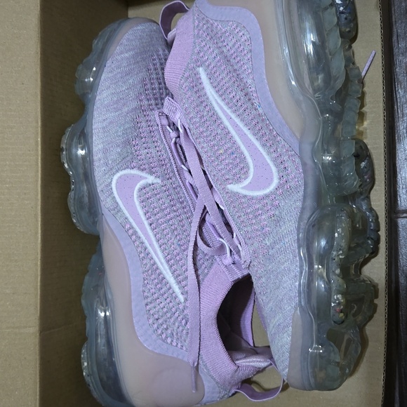 Nike Air VaporMax Women 9.5 Lavender - Picture 6 of 7